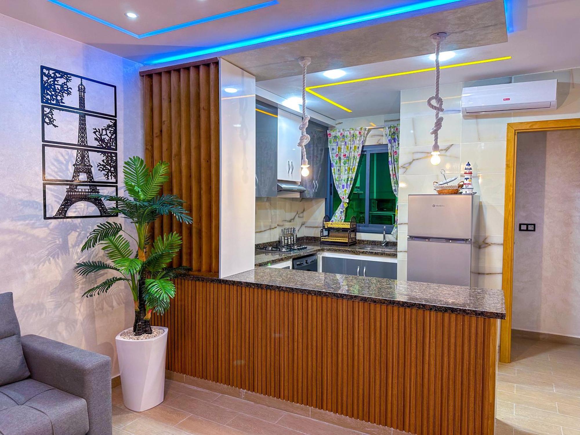 Veluxa - Luxury Holiday Homes - Centric Flat แทนเจียร์ ภายนอก รูปภาพ