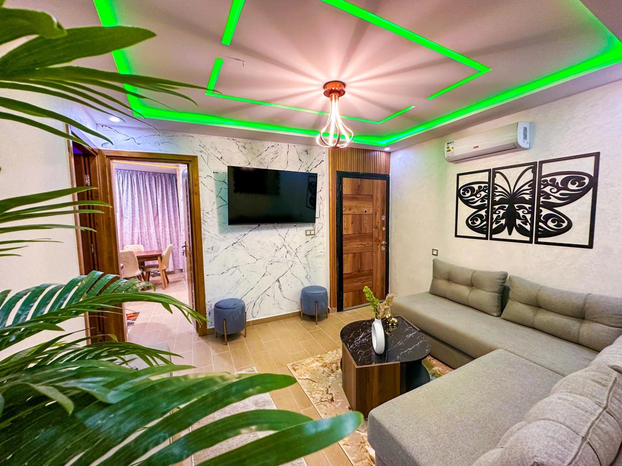 Veluxa - Luxury Holiday Homes - Centric Flat แทนเจียร์ ภายนอก รูปภาพ