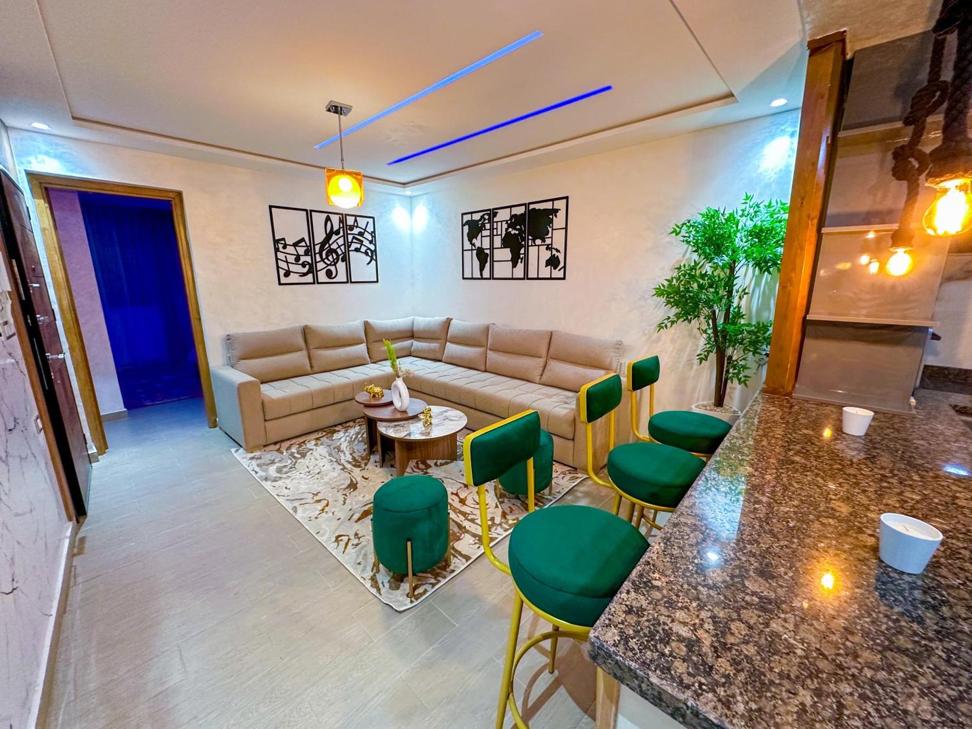 Veluxa - Luxury Holiday Homes - Centric Flat แทนเจียร์ ห้อง รูปภาพ