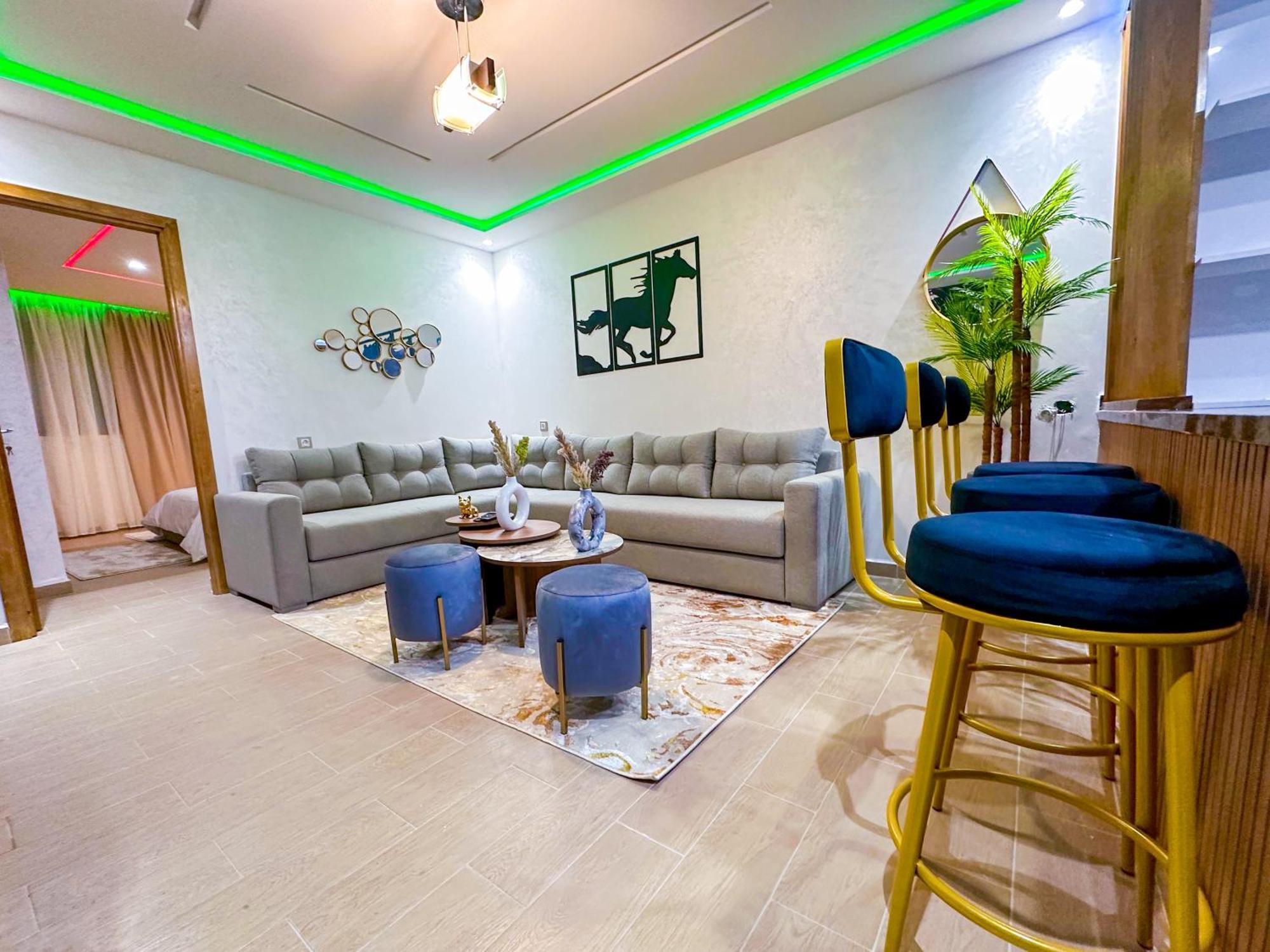 Veluxa - Luxury Holiday Homes - Centric Flat แทนเจียร์ ภายนอก รูปภาพ