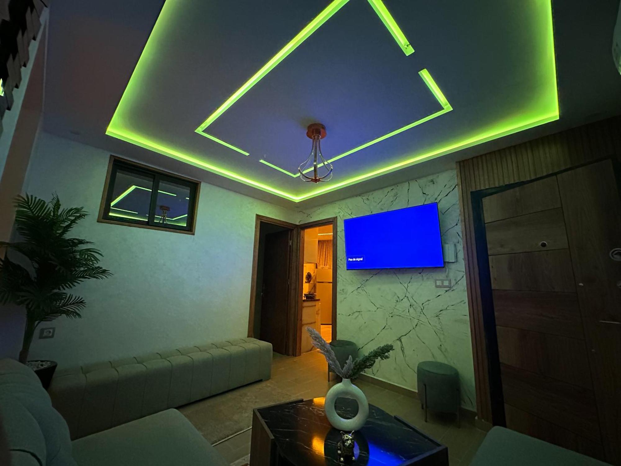 Veluxa - Luxury Holiday Homes - Centric Flat แทนเจียร์ ห้อง รูปภาพ