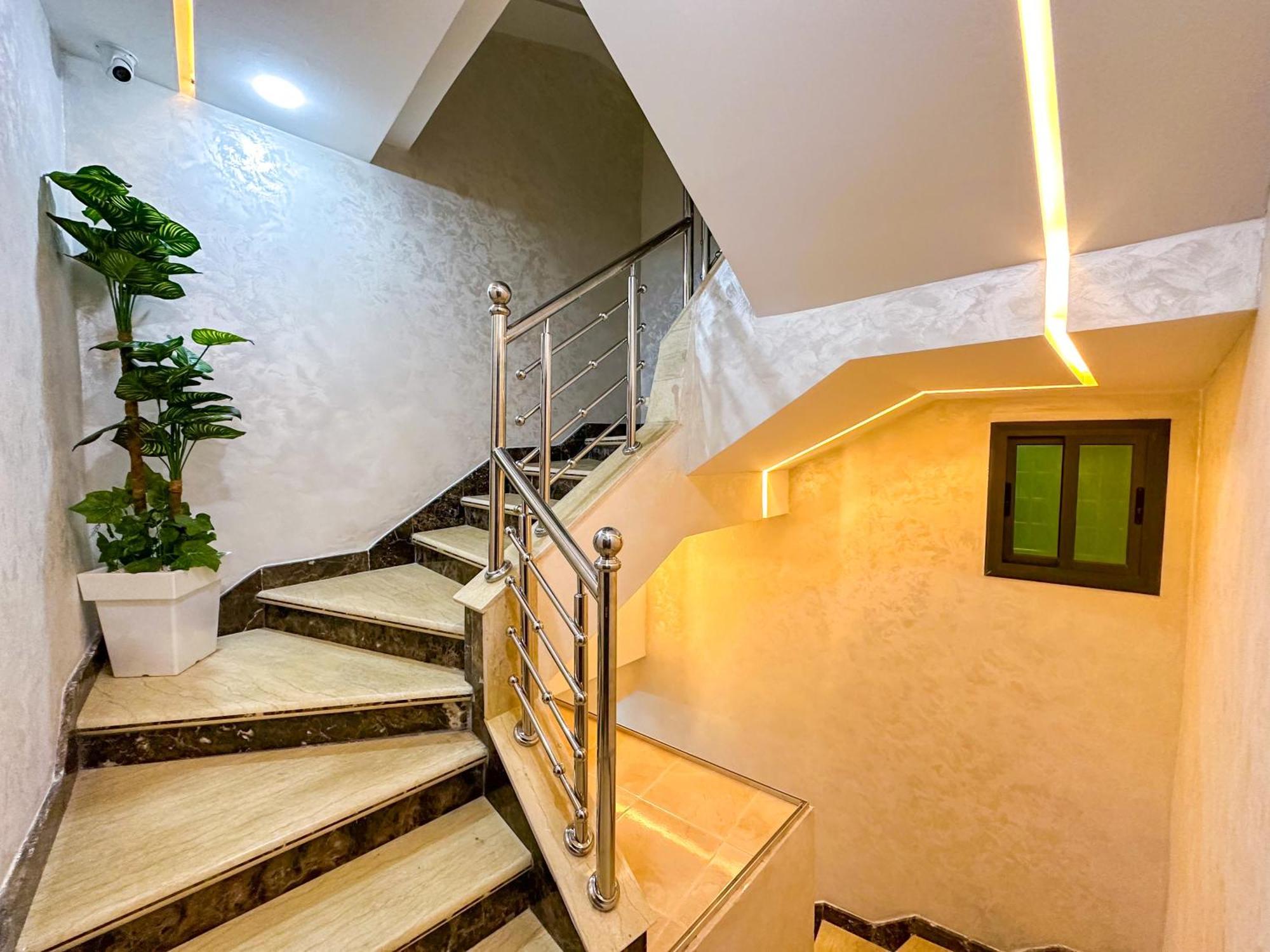 Veluxa - Luxury Holiday Homes - Centric Flat แทนเจียร์ ภายนอก รูปภาพ