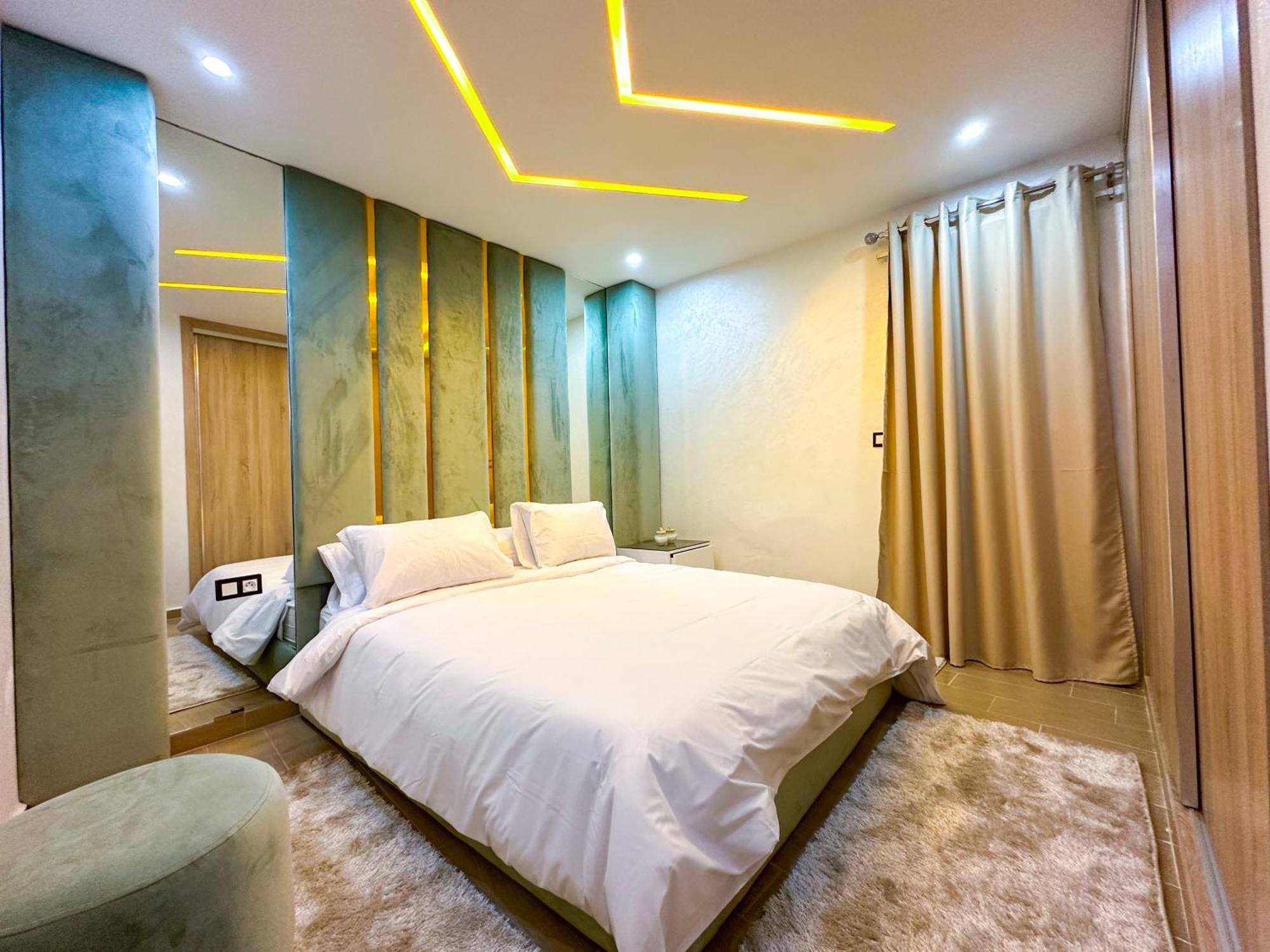 Veluxa - Luxury Holiday Homes - Centric Flat แทนเจียร์ ห้อง รูปภาพ
